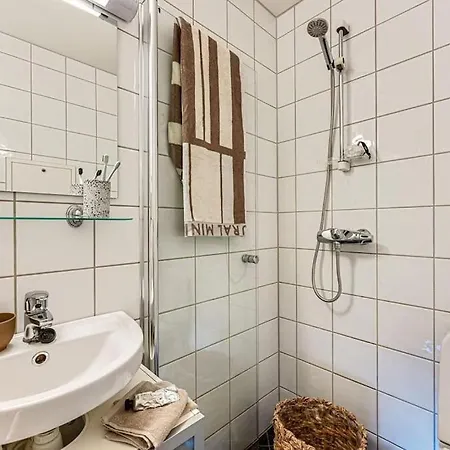 Apartamento Cozy & Modern Apt In Historic Area Of Bergen!