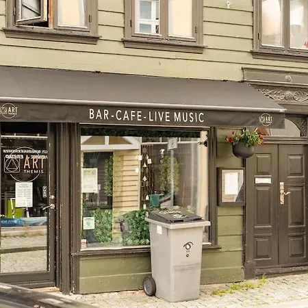 Cozy & Modern Apt In Historic Area Of Bergen! Apartamento